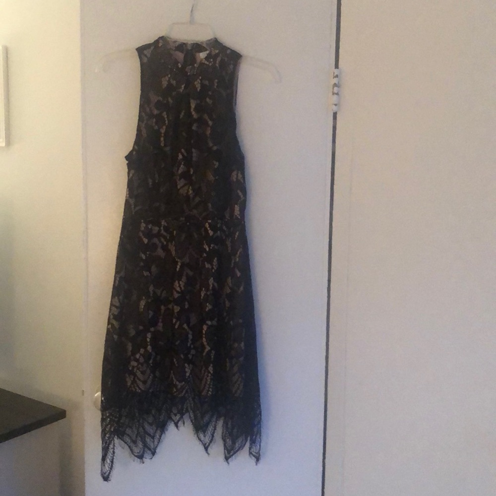 Beautiful, Lacey date night dress